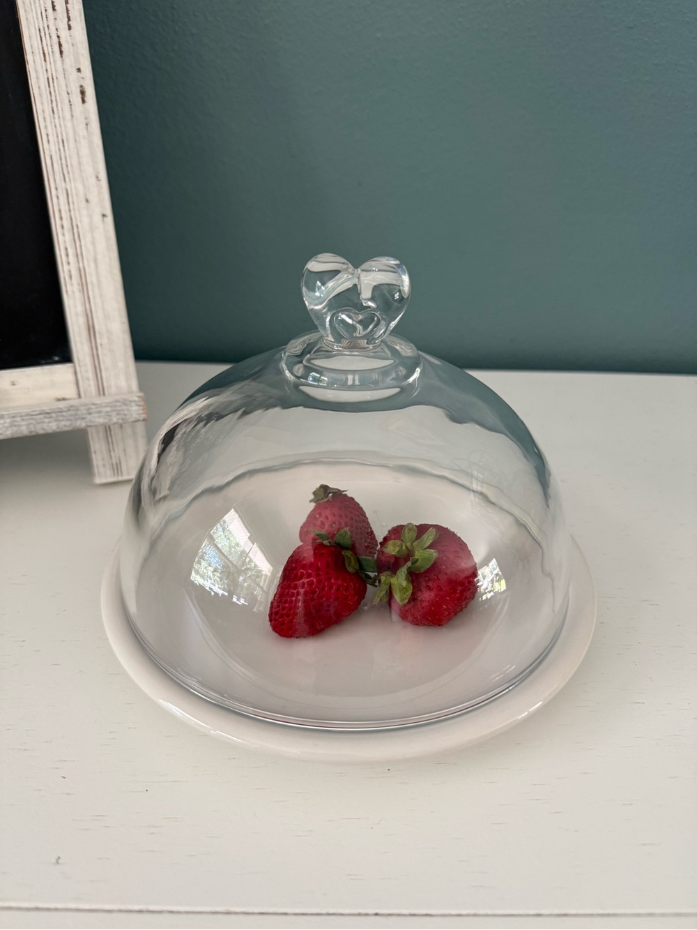 Vintage Clear Thick Glass Domed Cloche Heart-Shaped Handle